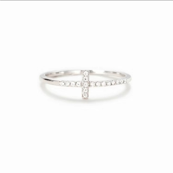 Sparkling zircon cross ring 8 - Picture 1 of 7